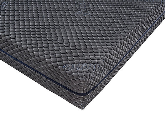 Peau insonorisée de résilience d'hôtel de matelas supérieur mou à haute densité d'oreiller haute amicale